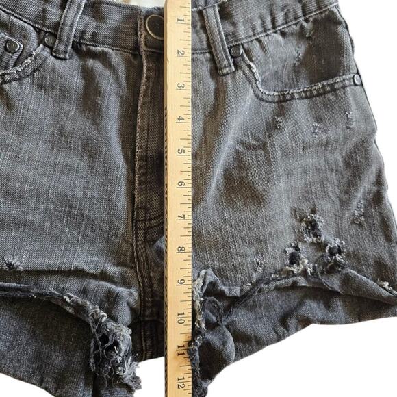One Teaspoon Black Distressed Shorts - Picture 9 of 11
